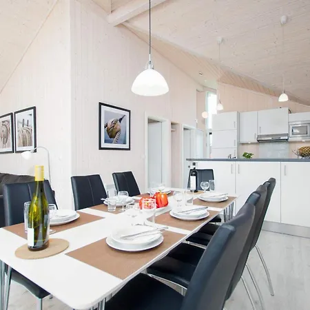 With In-house And Terrace *